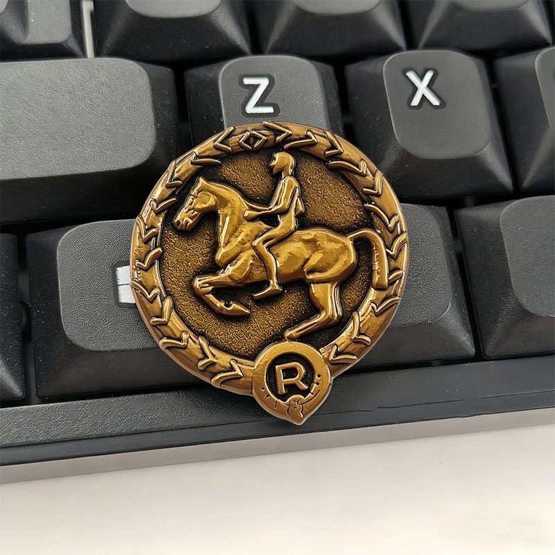 German Young Horseman Badge Ge - Vintage Collectible Pins recension och pris
