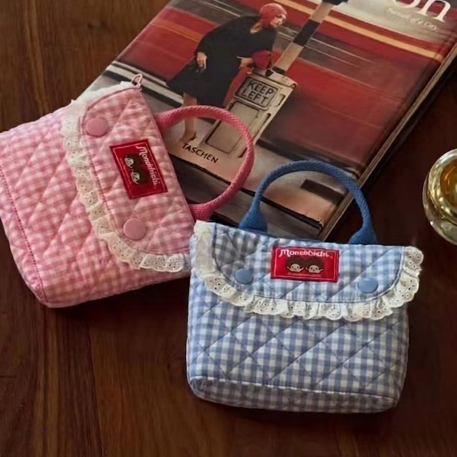 Vintage Plaid Munchki cartoon  - Vintage Item recension och pris