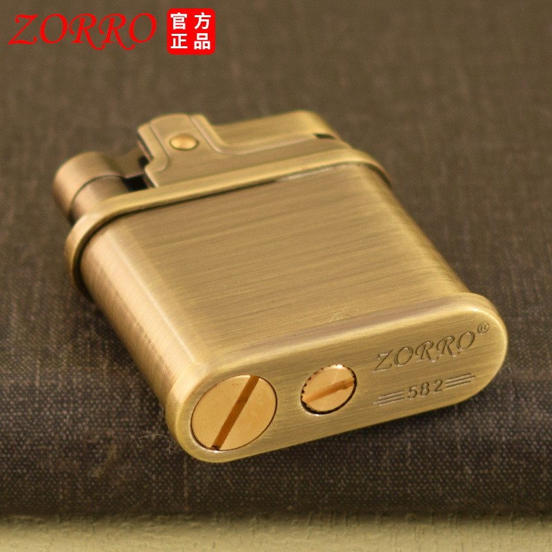 ZORRO 582 Brushed Brass Fuel L - Vintage Collectible Buttons recension och pris