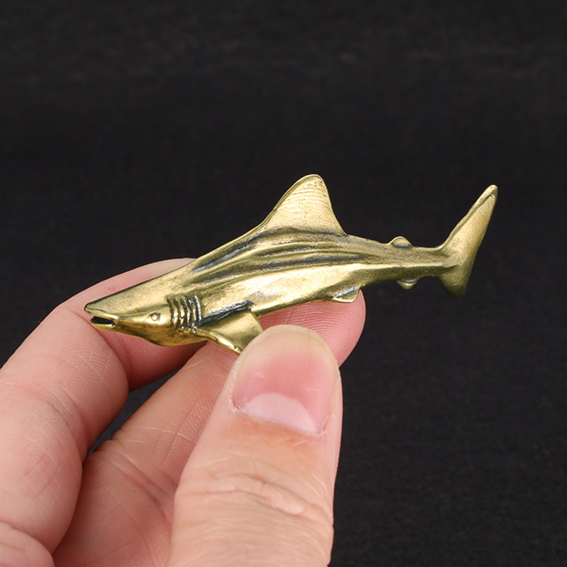 Vintage Brass Shark Figurine,  - Vintage Collectible Christmas Ornaments recension och pris