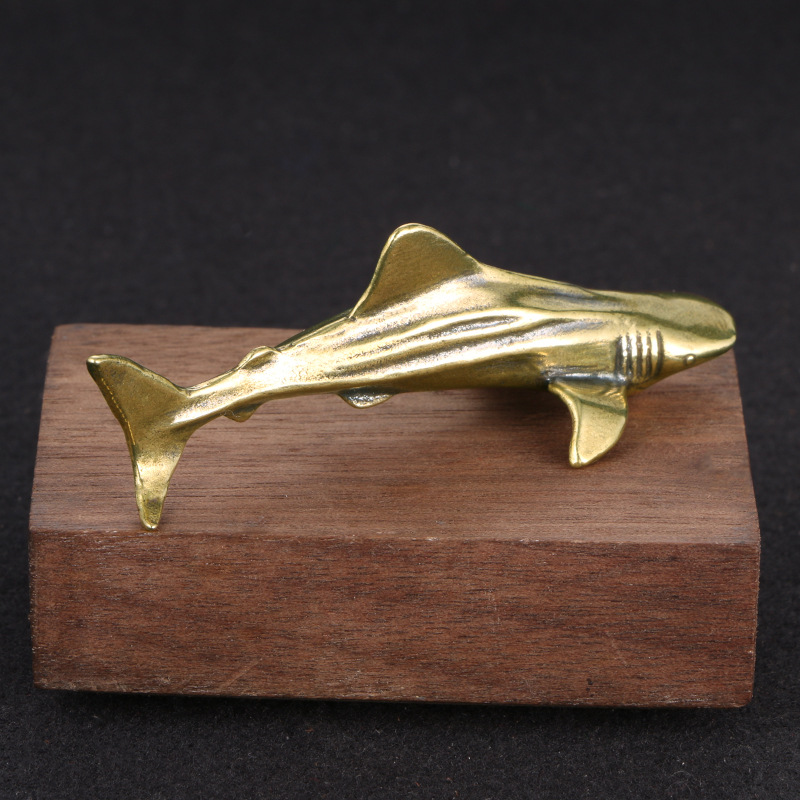 Vintage Brass Shark Figurine,  - Vintage Collectible Christmas Ornaments recension och pris