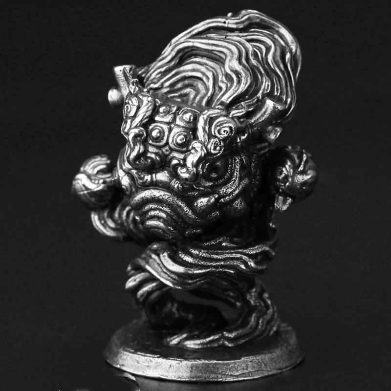 White Copper Chinese Lion Warg - Vintage Collectible Christmas Ornaments recension och pris