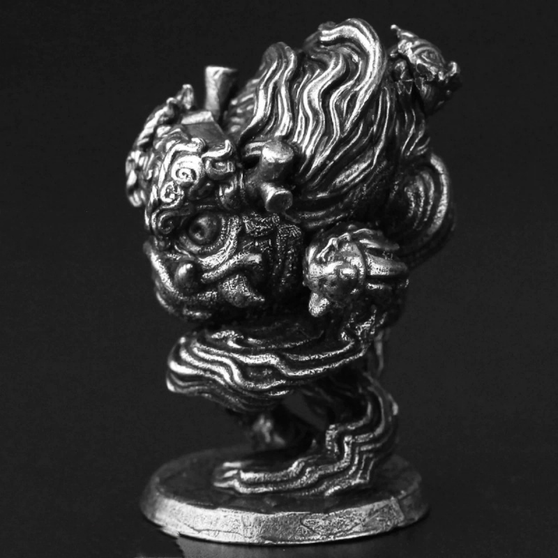 White Copper Chinese Lion Warg - Vintage Collectible Christmas Ornaments recension och pris